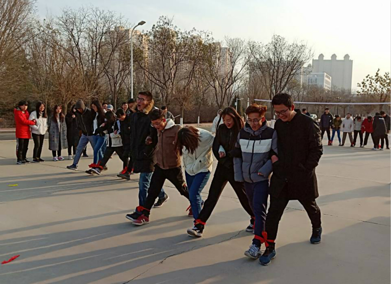 1544965415753314.jpg 六人七足_meitu_2.jpg